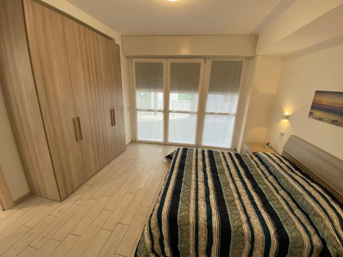 Canada Apartment *
